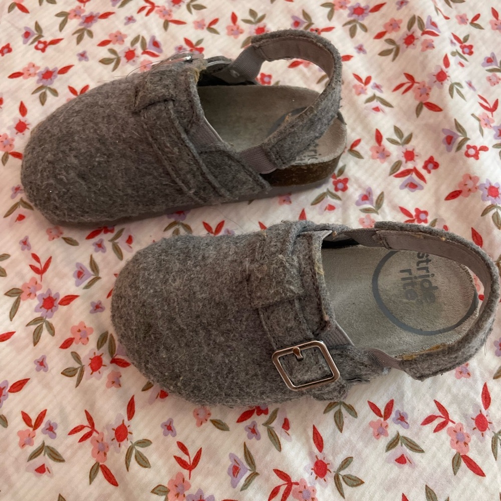 Gray Toddler Clogs